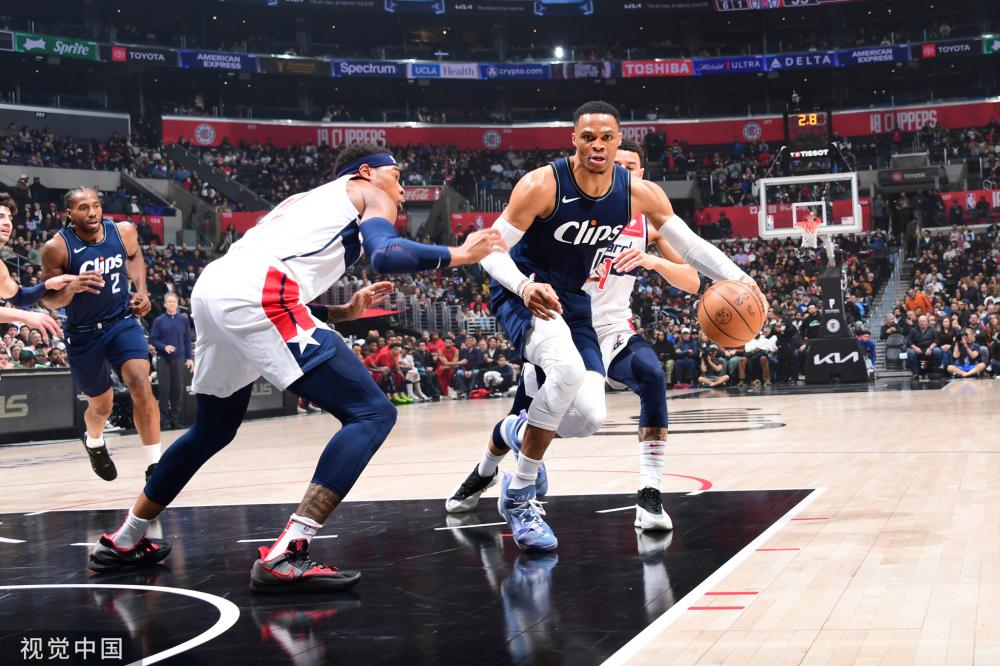 已自然嵌入 已自然嵌入