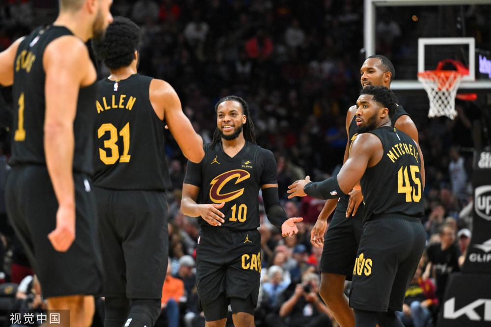 再次熠熠生 再次熠熠生